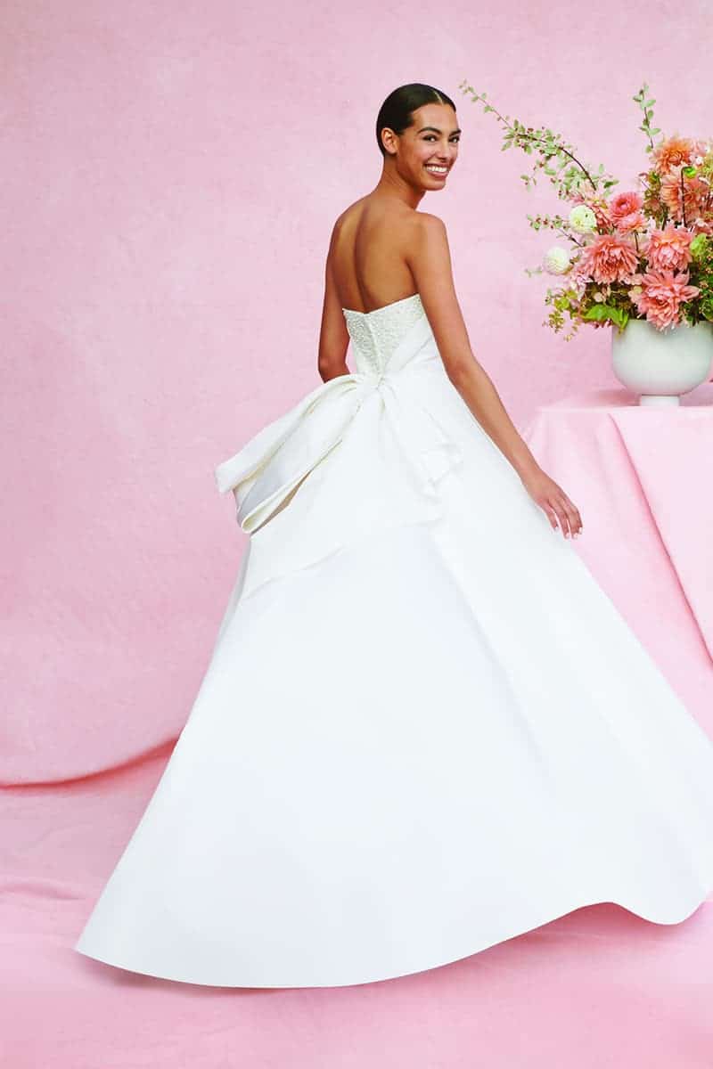 La colección 2020 de vestidos de novia de Carolina Herrera