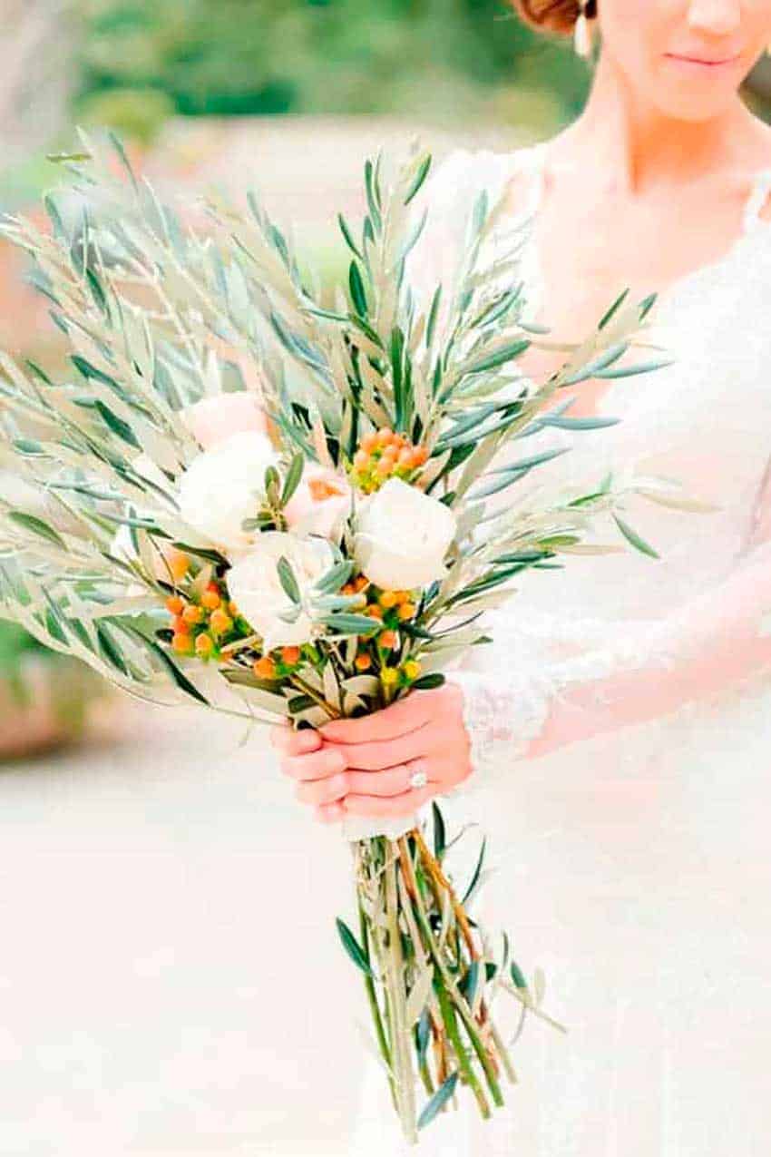 ramos de flores de novia con tallo largo