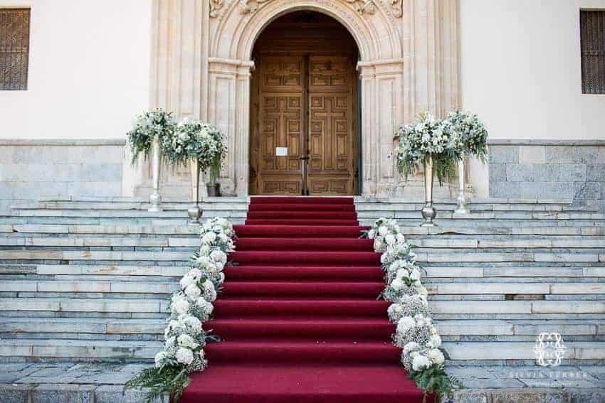 flores para bodas entrada iglesia