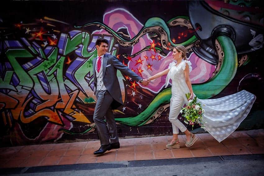 Recién casados graffiti de fondo