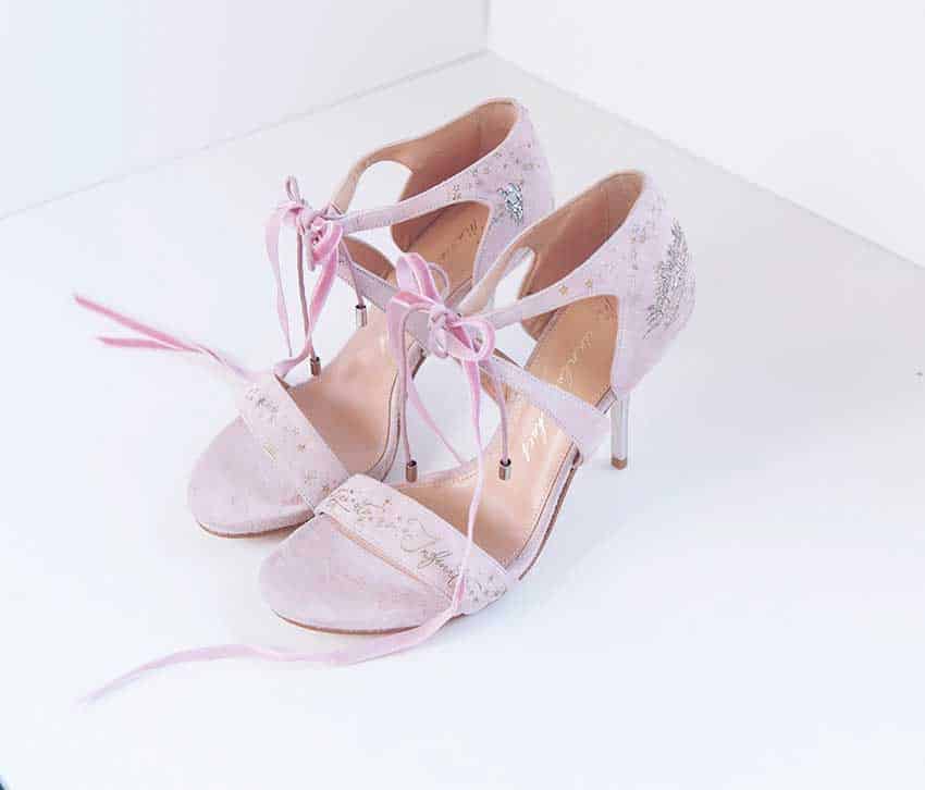 Tendencias zapatos de novia 2022 // Diseño: Marian Love Shoes