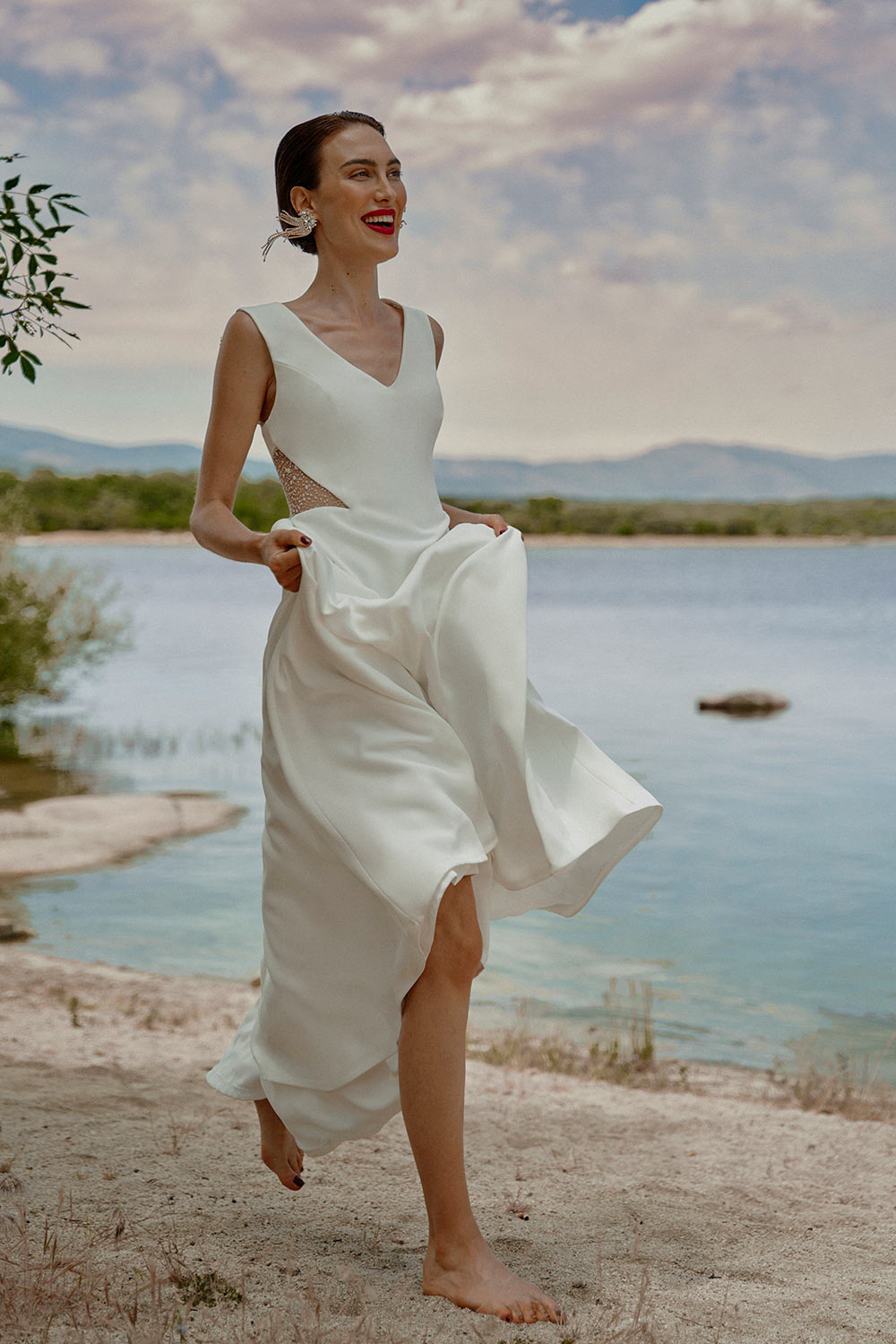 Vestidos de novia ibicencos // Diseño: Lorena Formoso