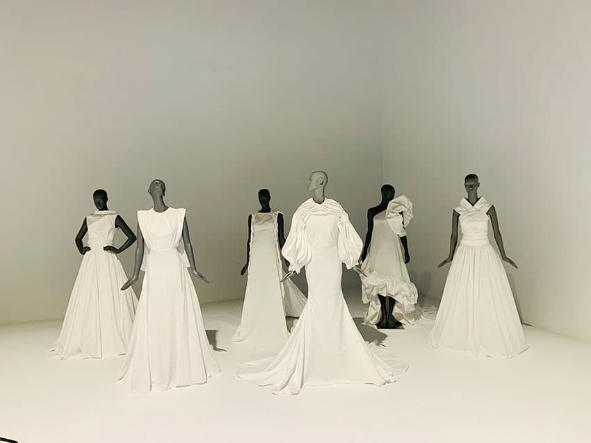 la nueva colección de vestidos de novia de Isabel Zapardiez
