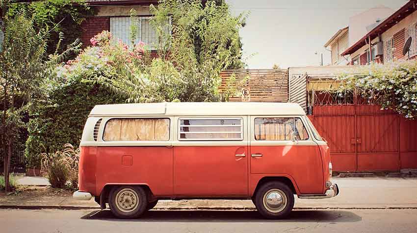 transporte para invitados de boda furgoneta hippy