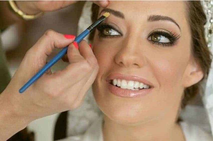 5 errores que evitar al maquillarte los ojos maquillaje de novias con ojos verdes