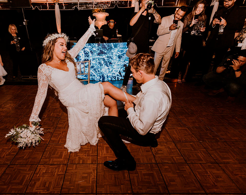 Egurs Liga de encaje para boda accesorios de color azul con flores elástica vestido de novia liguero de novia con lazo