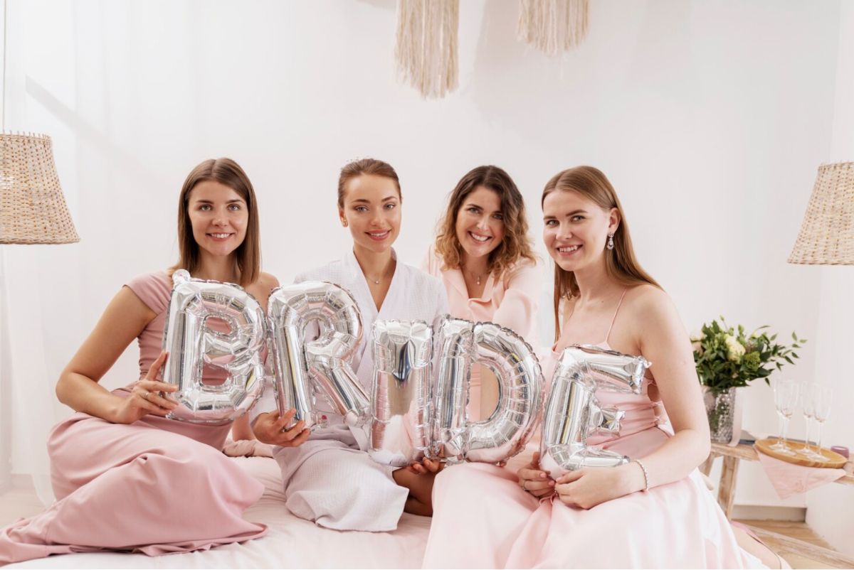 amigas de la novia despedida dress code damas de honor despedida de soltera 2024