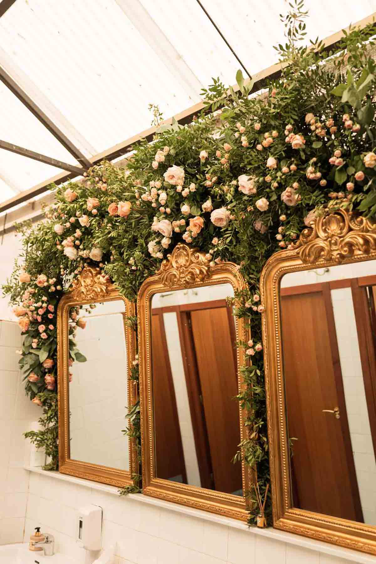 decoración floral para bodas tendencias decoración bodas 2024.