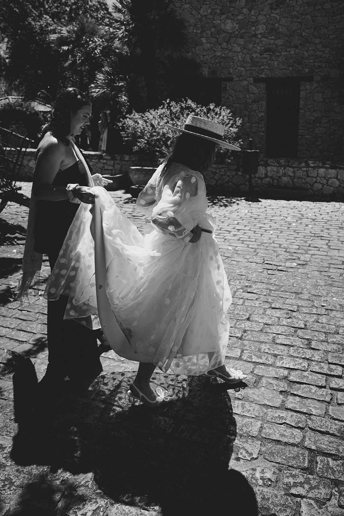 Entrada de la novia sombrero