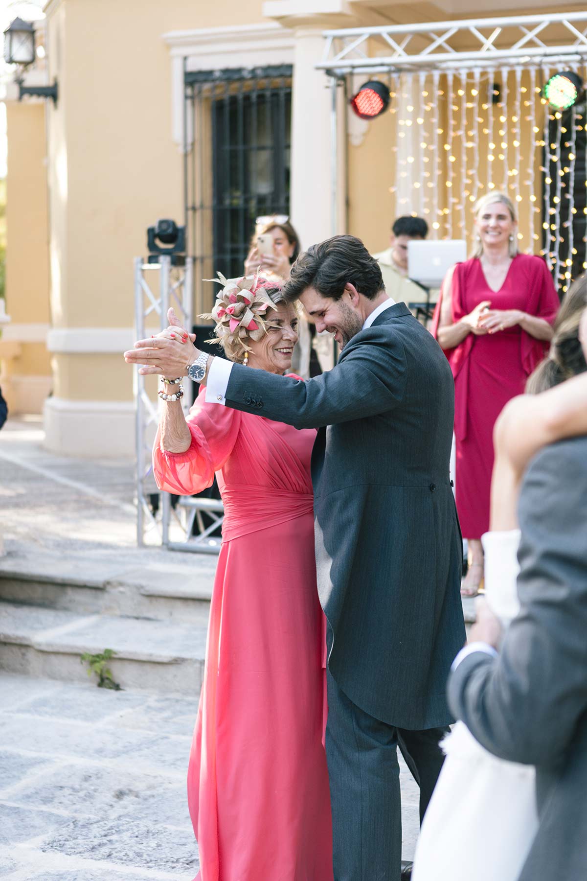 Baile novio y madrina