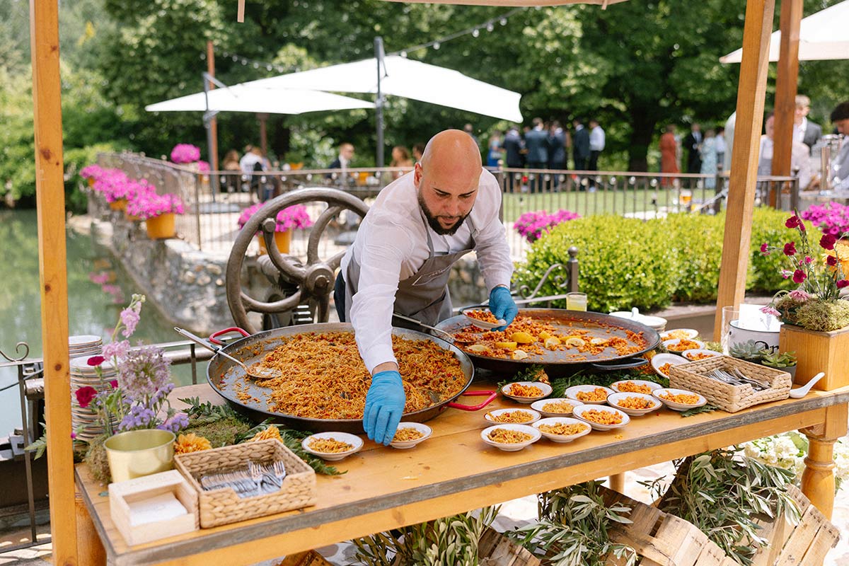 Showcooking de paella Antigua fábrica de Harinas