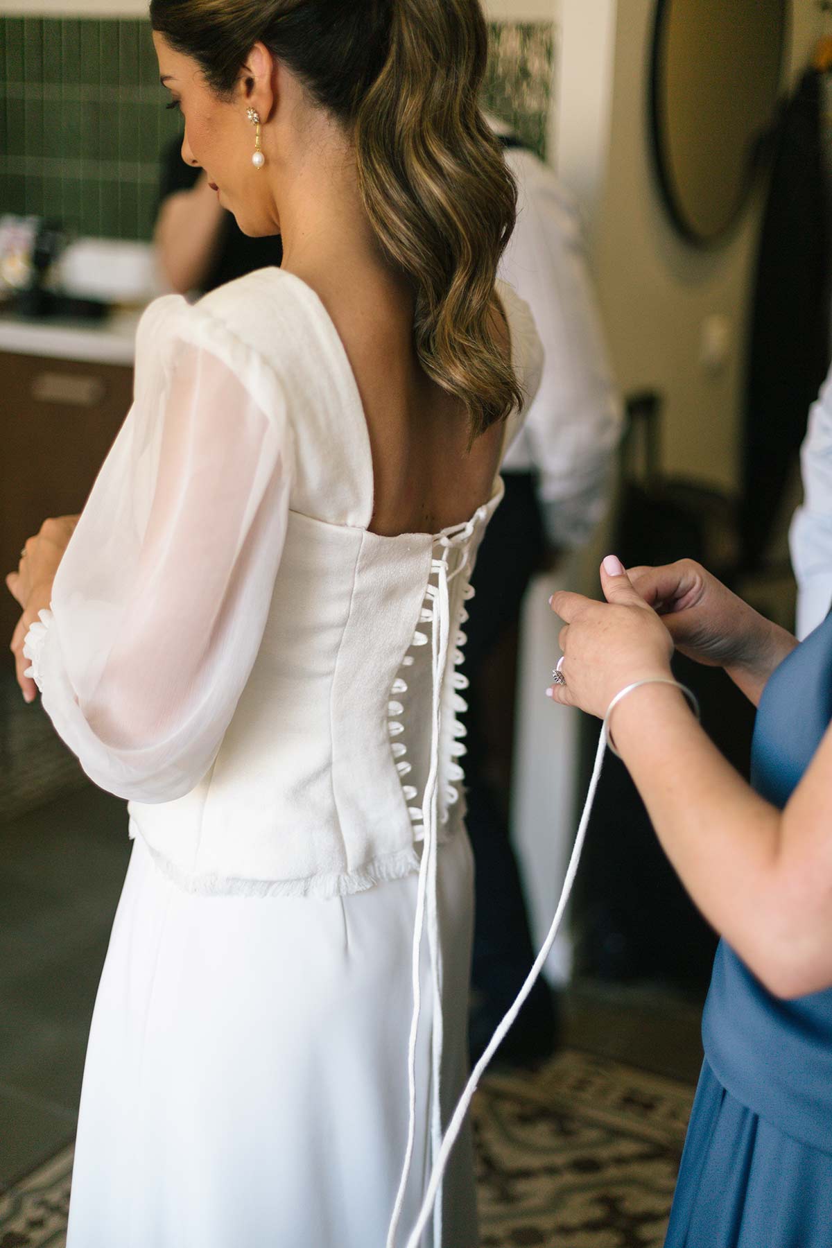 Preparativos vestido de novia corsé