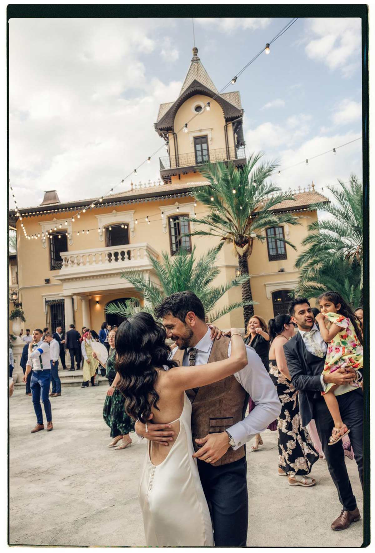 Novios bailando
