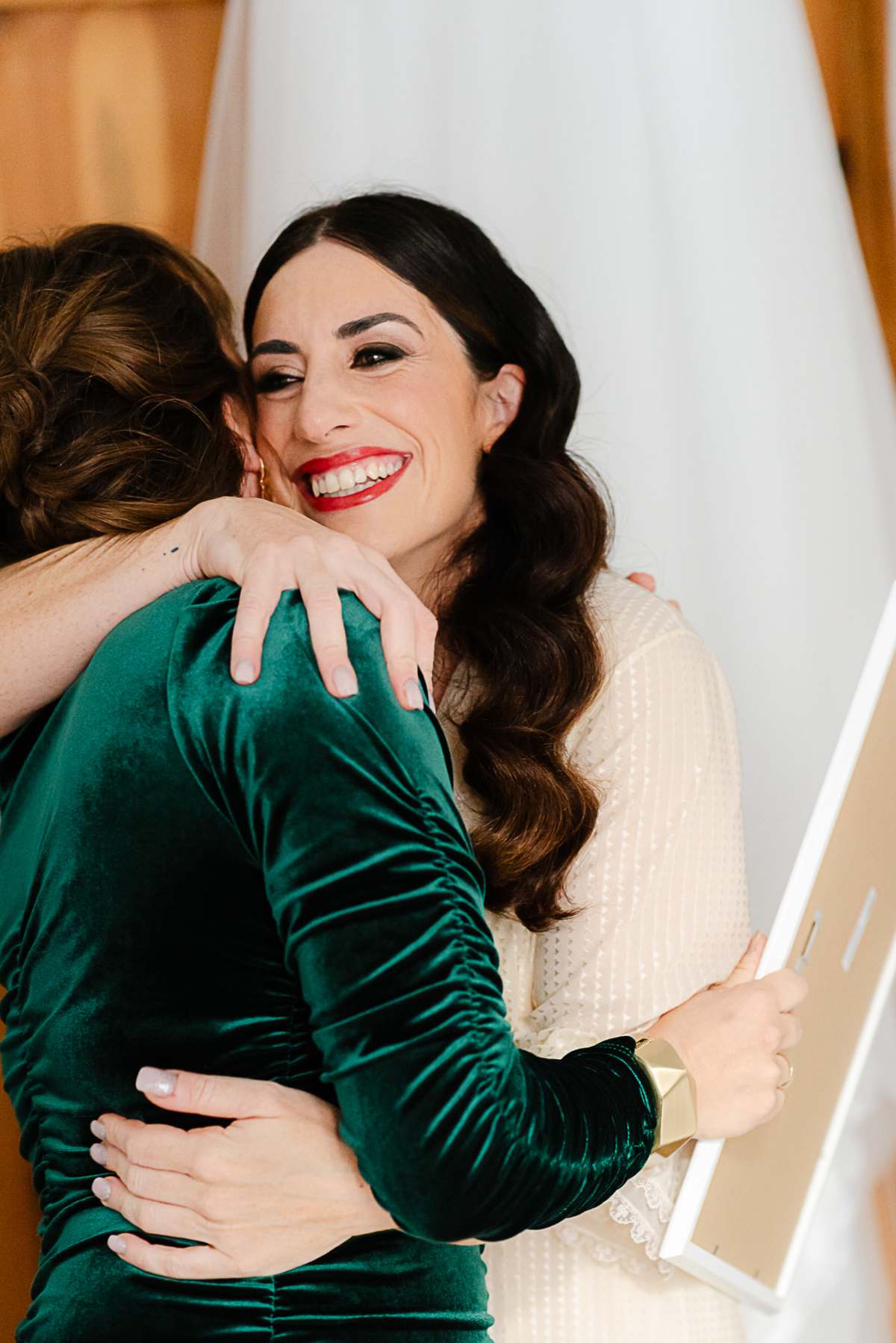 El terciopelo vestidos de invitada para boda otoño se convierte en uno de los tejidos favoritos, ya que resulta de lo más elegante, sobre todo en las bodas de noche.