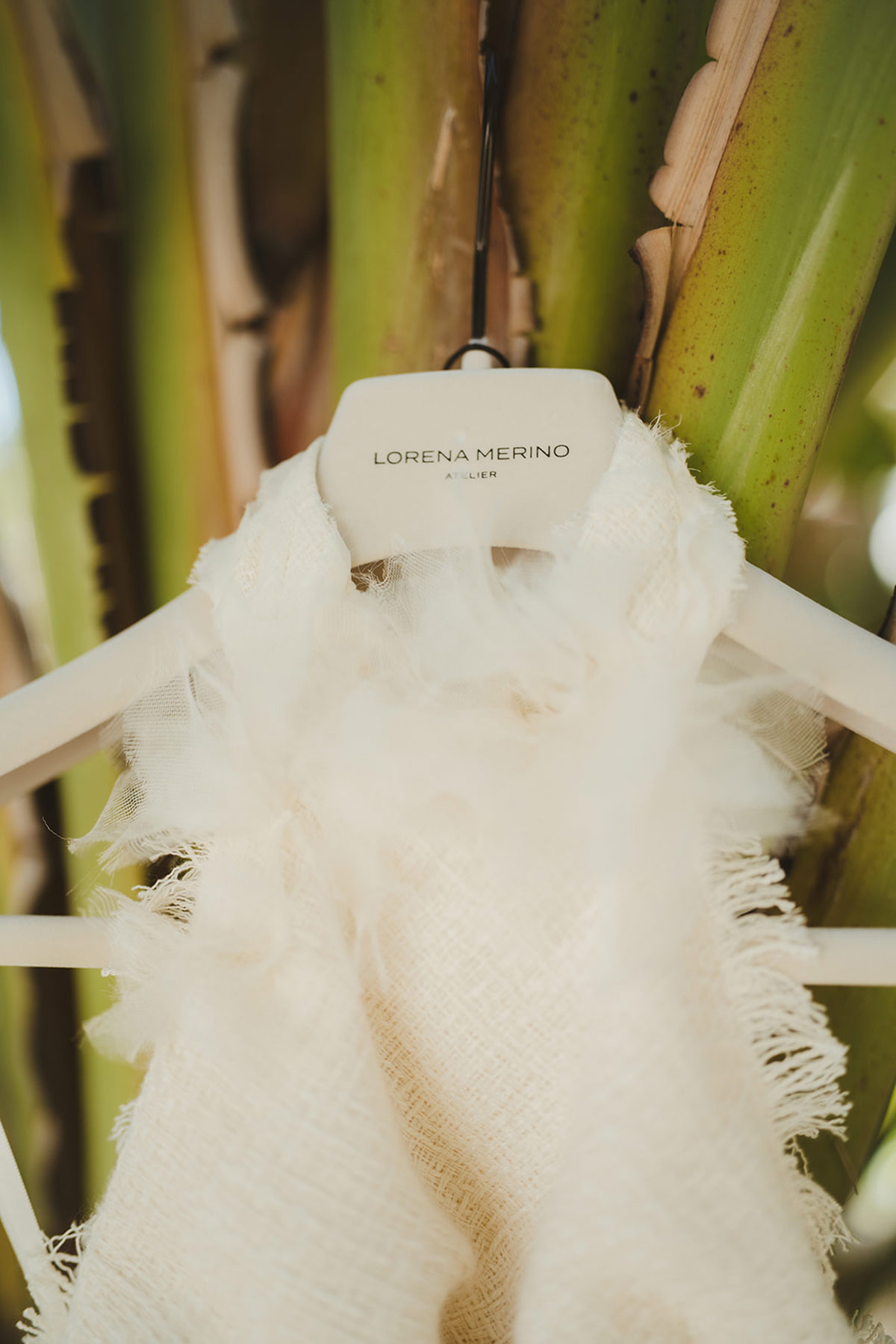 Detalle vestido de novia cuello halter